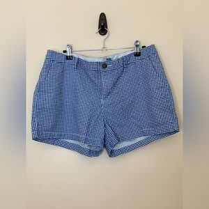 Old navy women’s shorts size 8 gingham blue